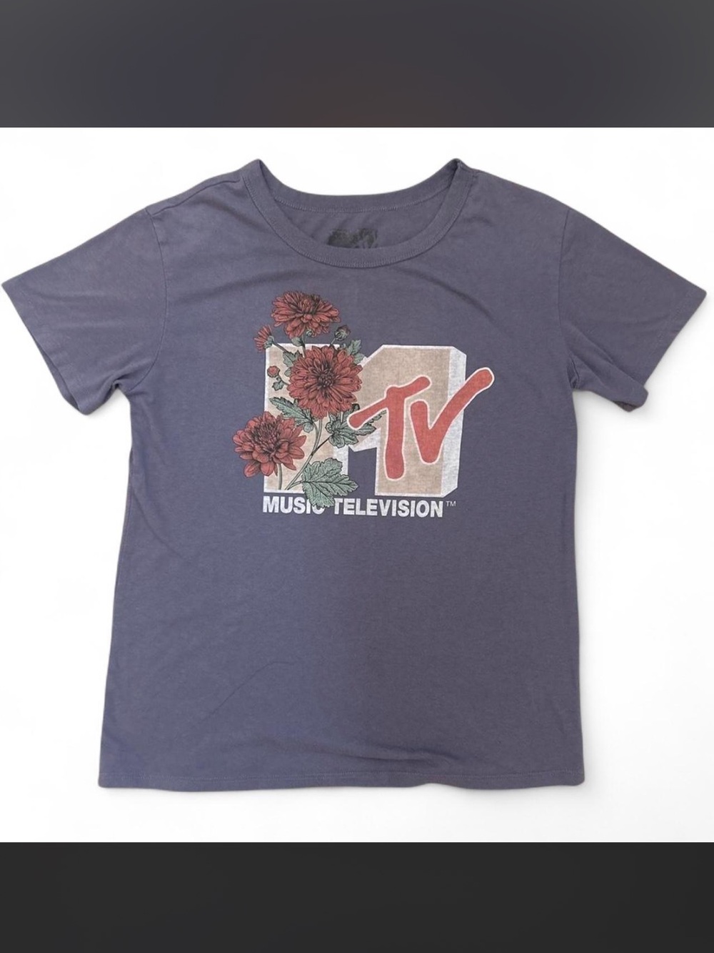 MTV Short-Sleeve Graphic baby Tee in lavender with Red Floral Logo